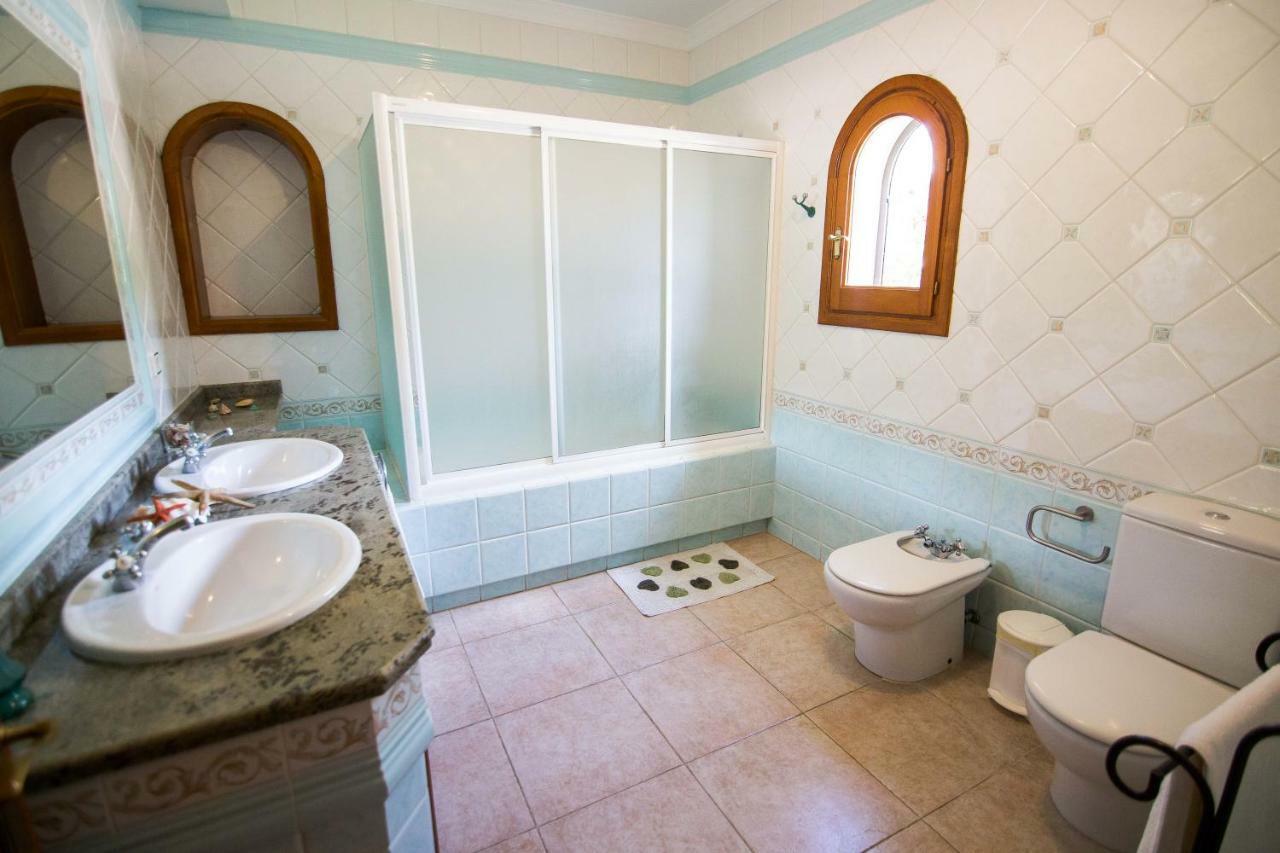 Villa Ca Na Vinya Cala Tarida  Zewnętrze zdjęcie